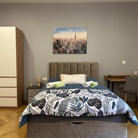 Studio Apartment Fiorello I Rijeka Ngoại thất bức ảnh